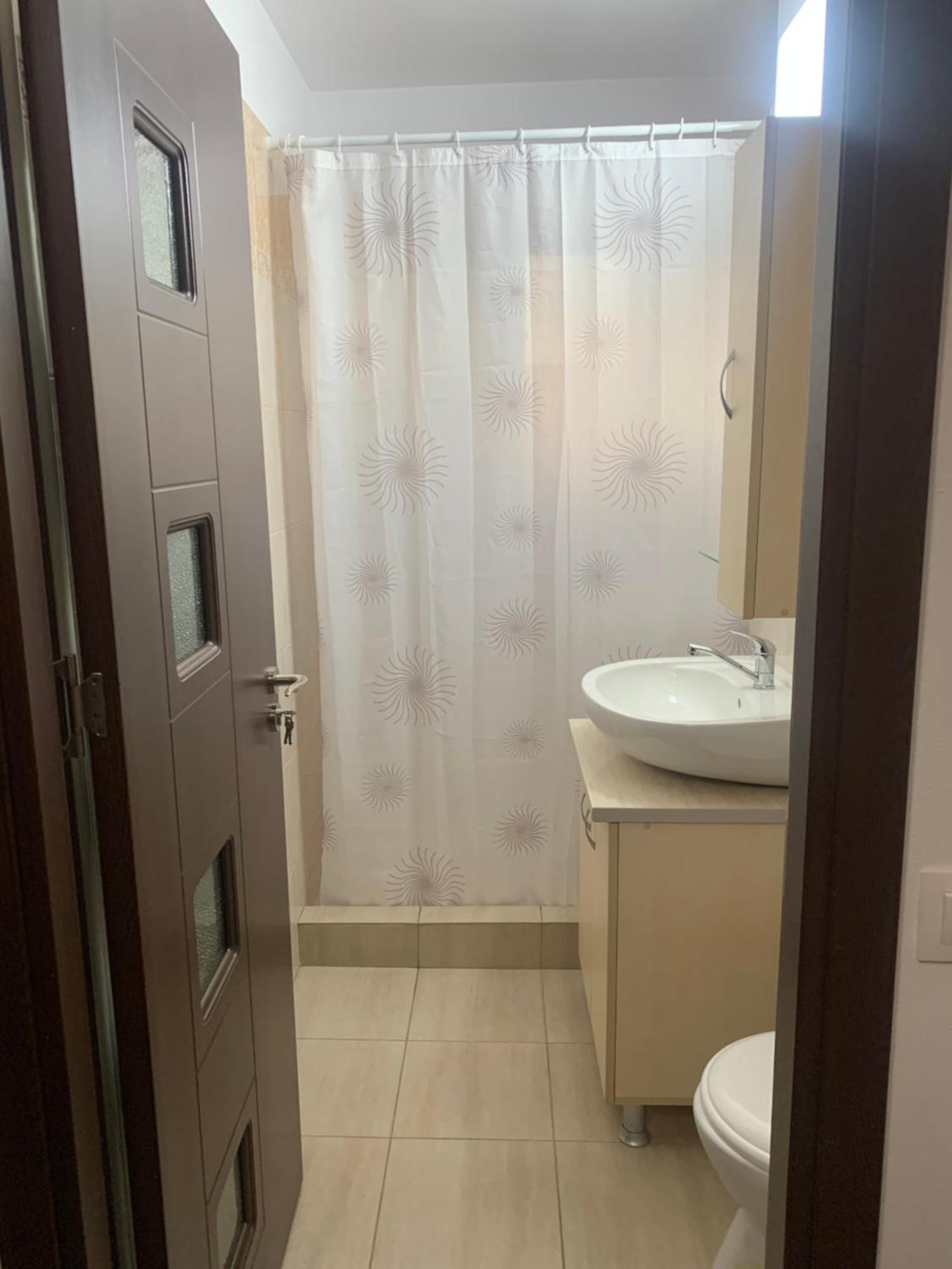 Apartament Central Ramnicu Valcea Exterior photo